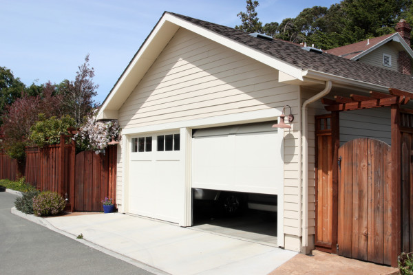 Garage Conversion: 4 Tips for Making the Space Comfortable