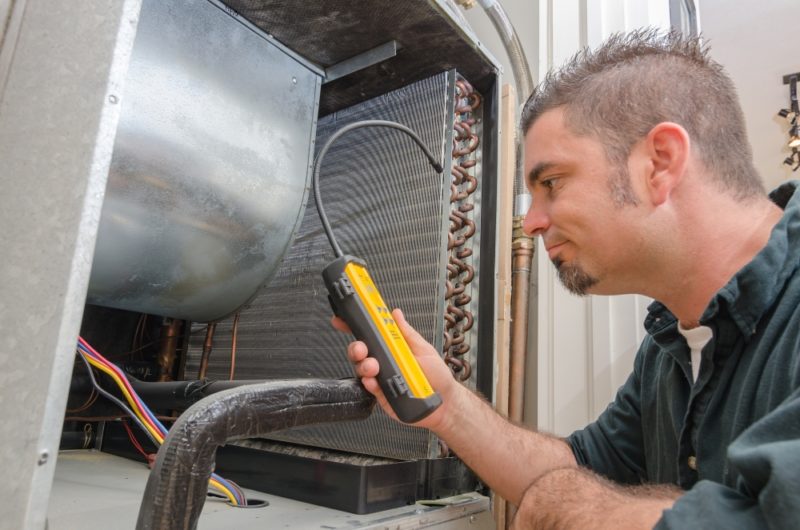 4 Signs Your Gretna, LA Air Conditioner Could Have a Refrigerant Leak